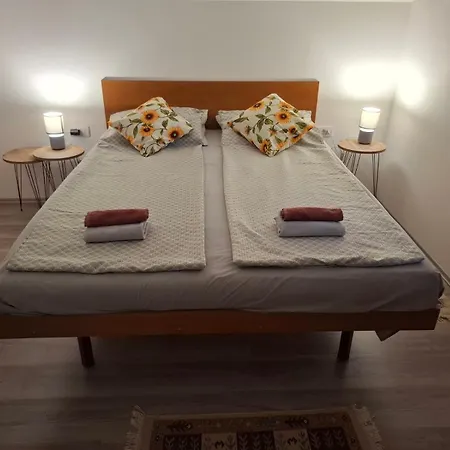 Kuca Melem Seosko Turisticko Domacinstvo * Melenci